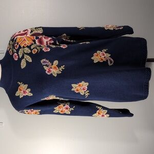 Vintage Blue Floral Embroidered Mock Turtleneck Long Sweater, Sz. M.